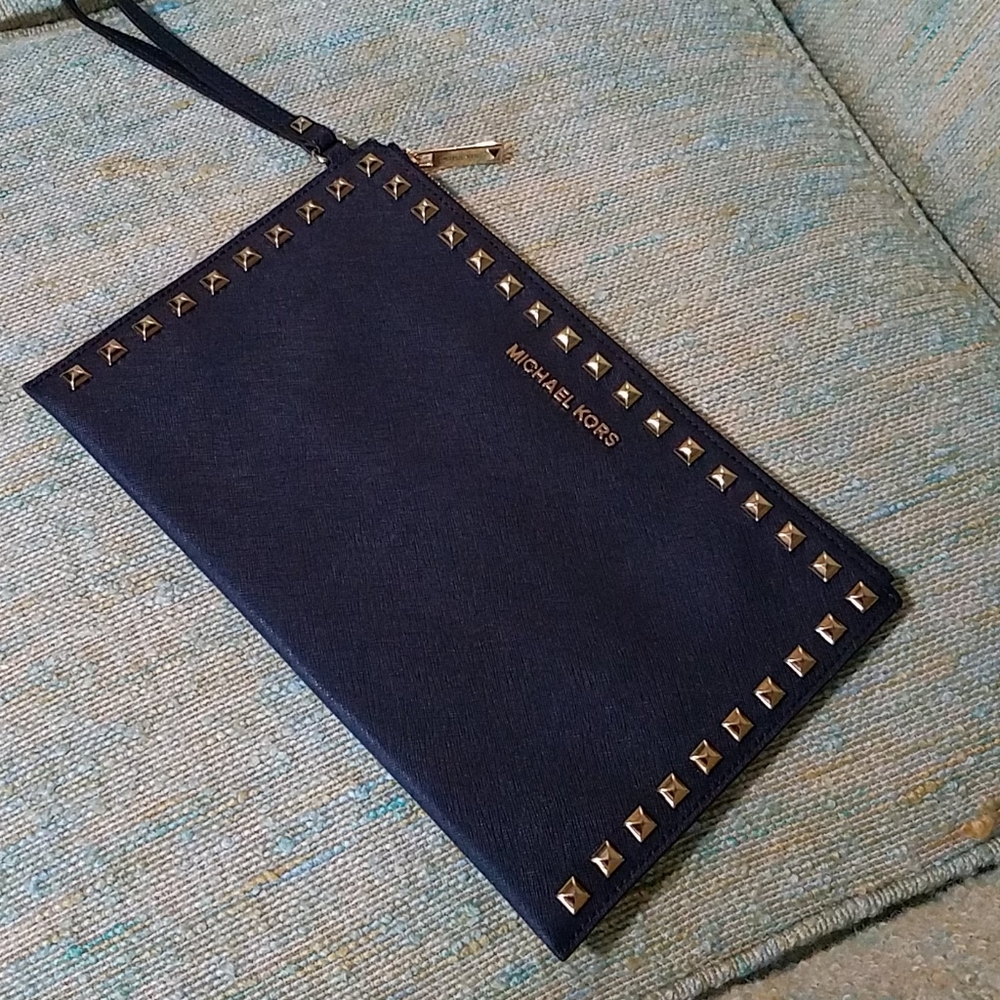 NWOT Michael Kors XXL Jet Set Studded Clutch Navy